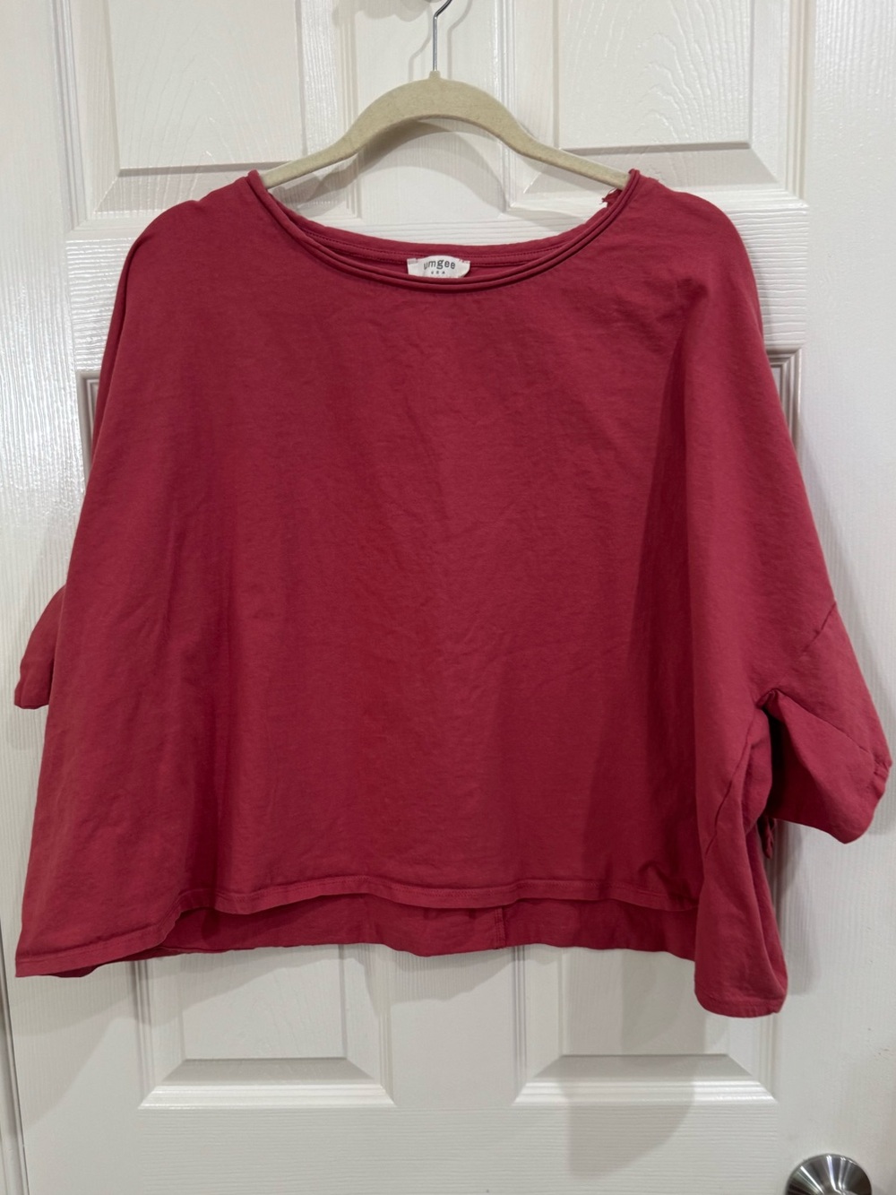 Umgee Boxy Cropped Sweatshirt in Deep Rose